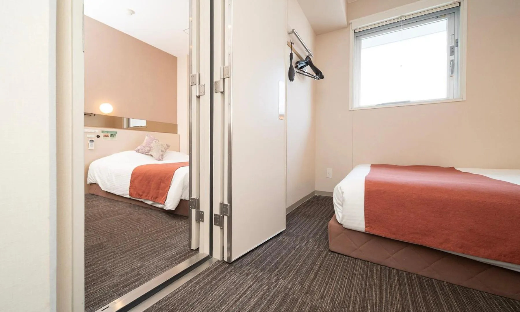 Super Hotel Premier Akasaka Tōkyō 3*,