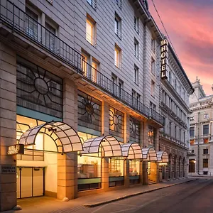 **** Hotel K+k Opera Hungria