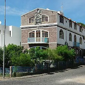 *** Alojamento de Acomodação e Pequeno-almoço Residencial Maravilha Cabo Verde
